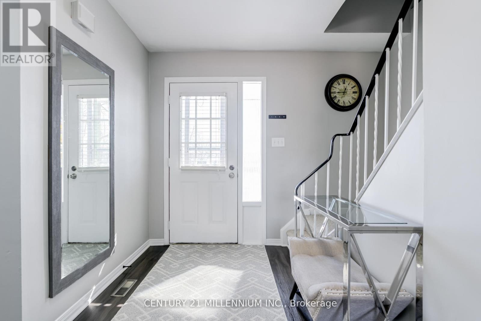 72 Karen Court, Orangeville, Ontario  L9W 3S3 - Photo 4 - W13227500