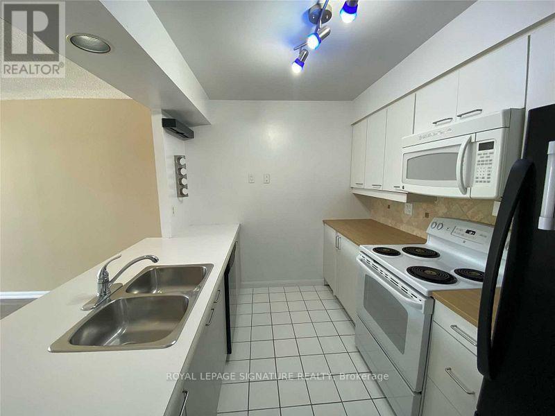 903 - 50 Eglinton Avenue, Mississauga, Ontario  L5R 3P5 - Photo 5 - W13227628