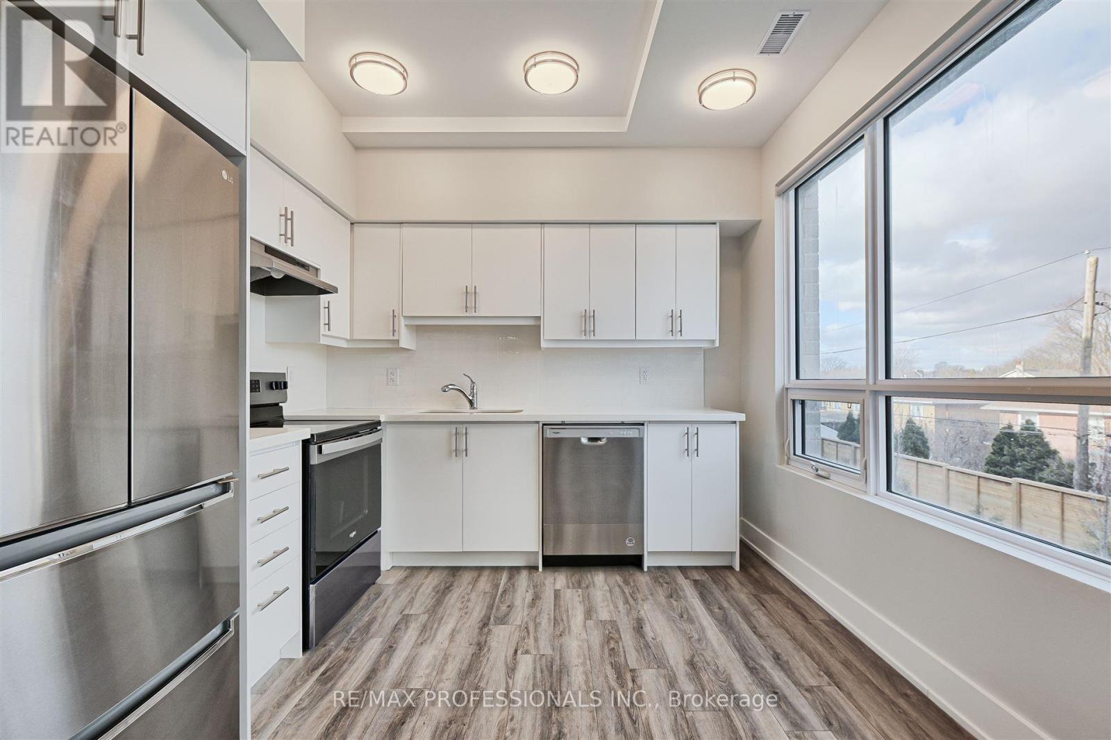 140 - 62 Dixfield Drive, Toronto, Ontario  M9C 3W1 - Photo 10 - W13227666