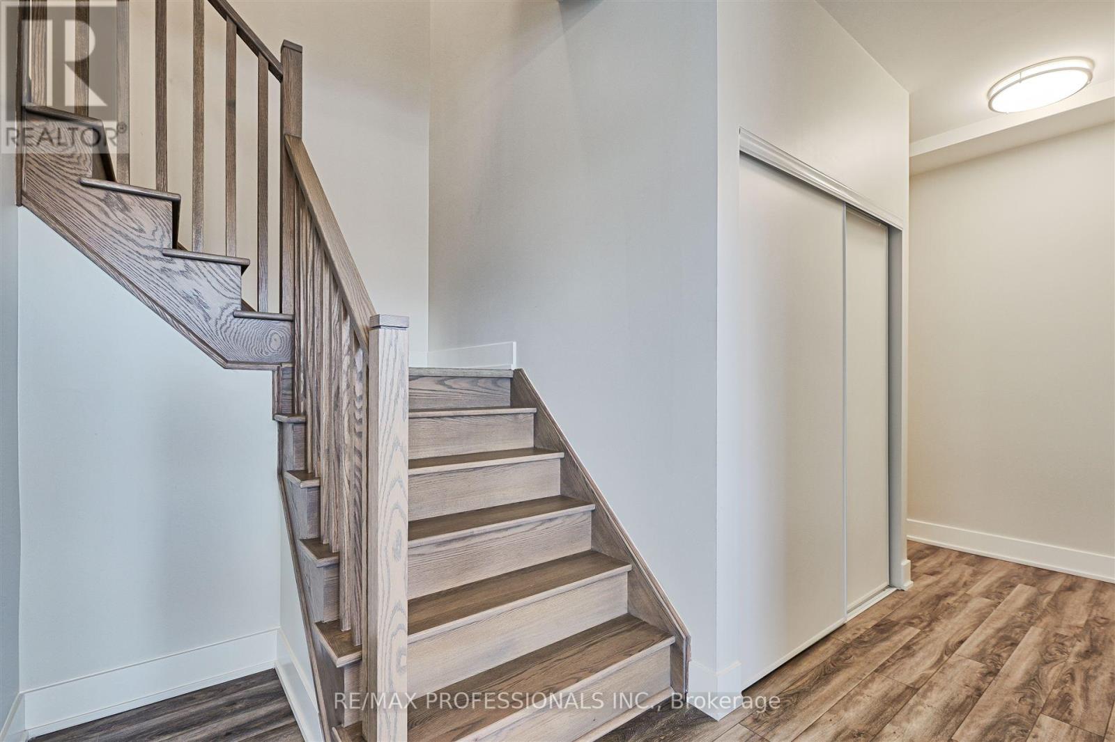140 - 62 Dixfield Drive, Toronto, Ontario  M9C 3W1 - Photo 12 - W13227666
