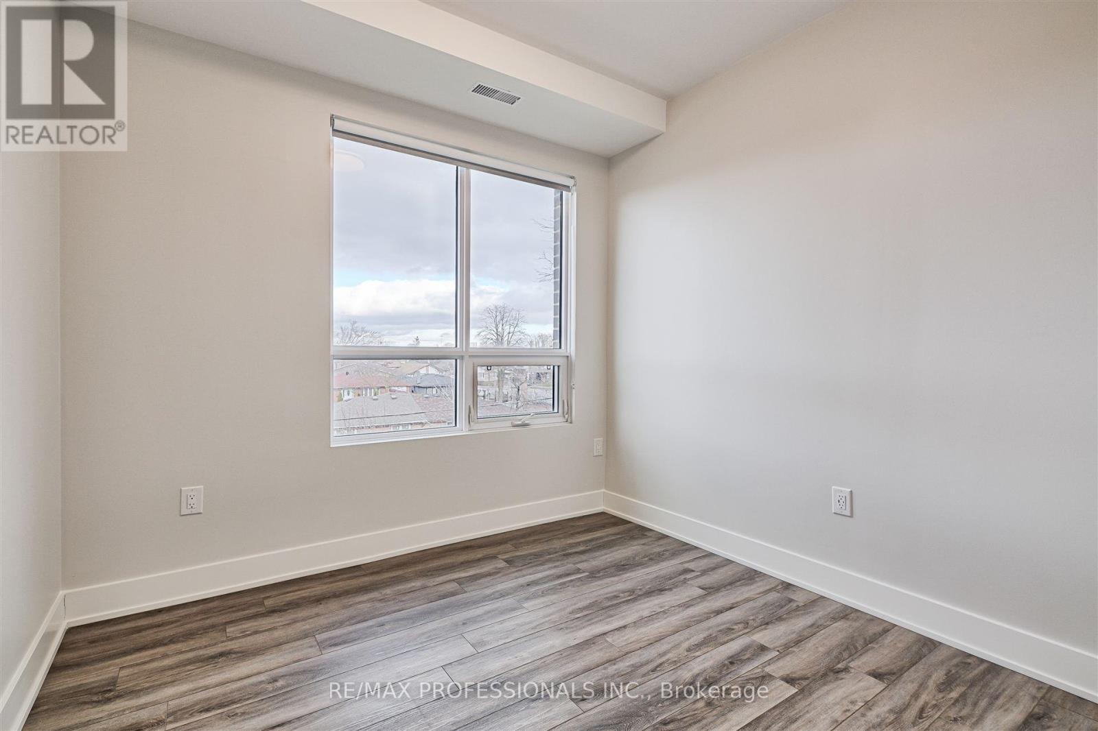 140 - 62 Dixfield Drive, Toronto, Ontario  M9C 3W1 - Photo 15 - W13227666