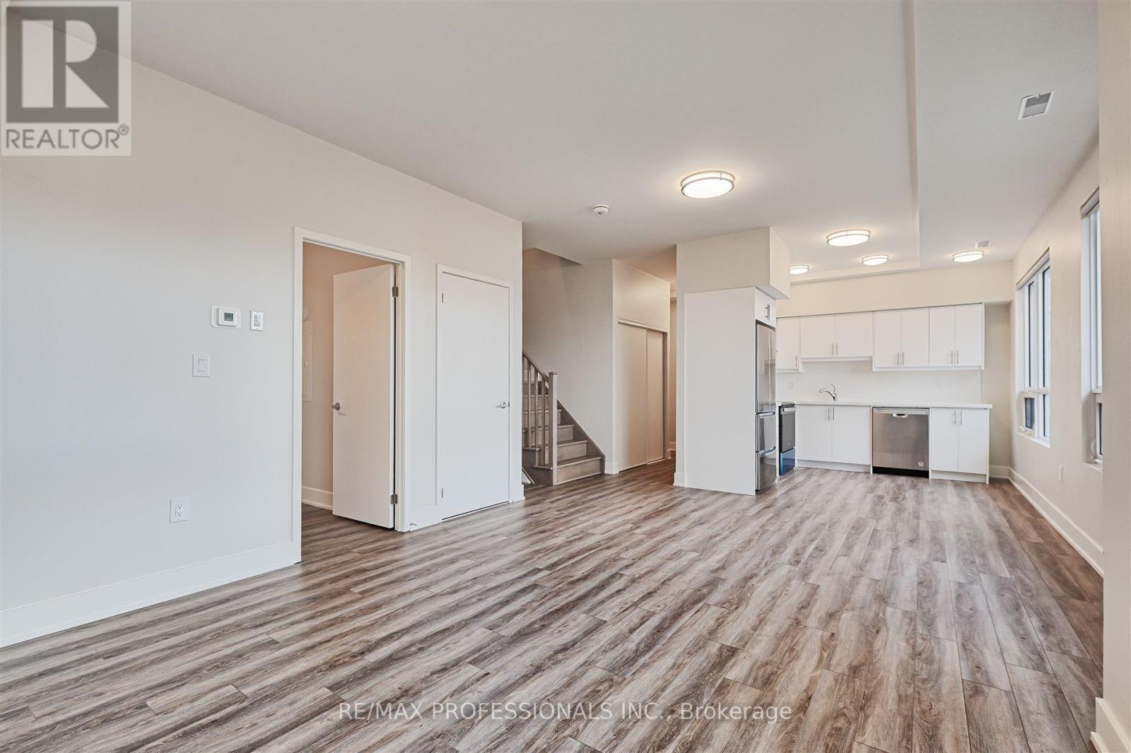 140 - 62 Dixfield Drive, Toronto, Ontario  M9C 3W1 - Photo 6 - W13227666