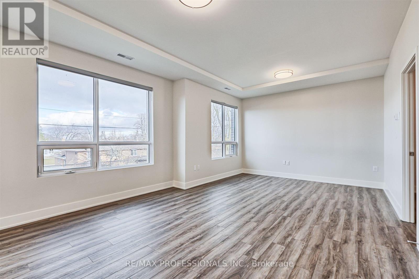 140 - 62 Dixfield Drive, Toronto, Ontario  M9C 3W1 - Photo 9 - W13227666