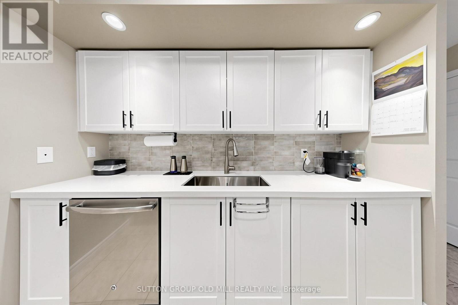 1716 - 5233 Dundas Street W, Toronto (Islington-City Centre West), Ontario  M9B 6M1 - Photo 7 - W13227672