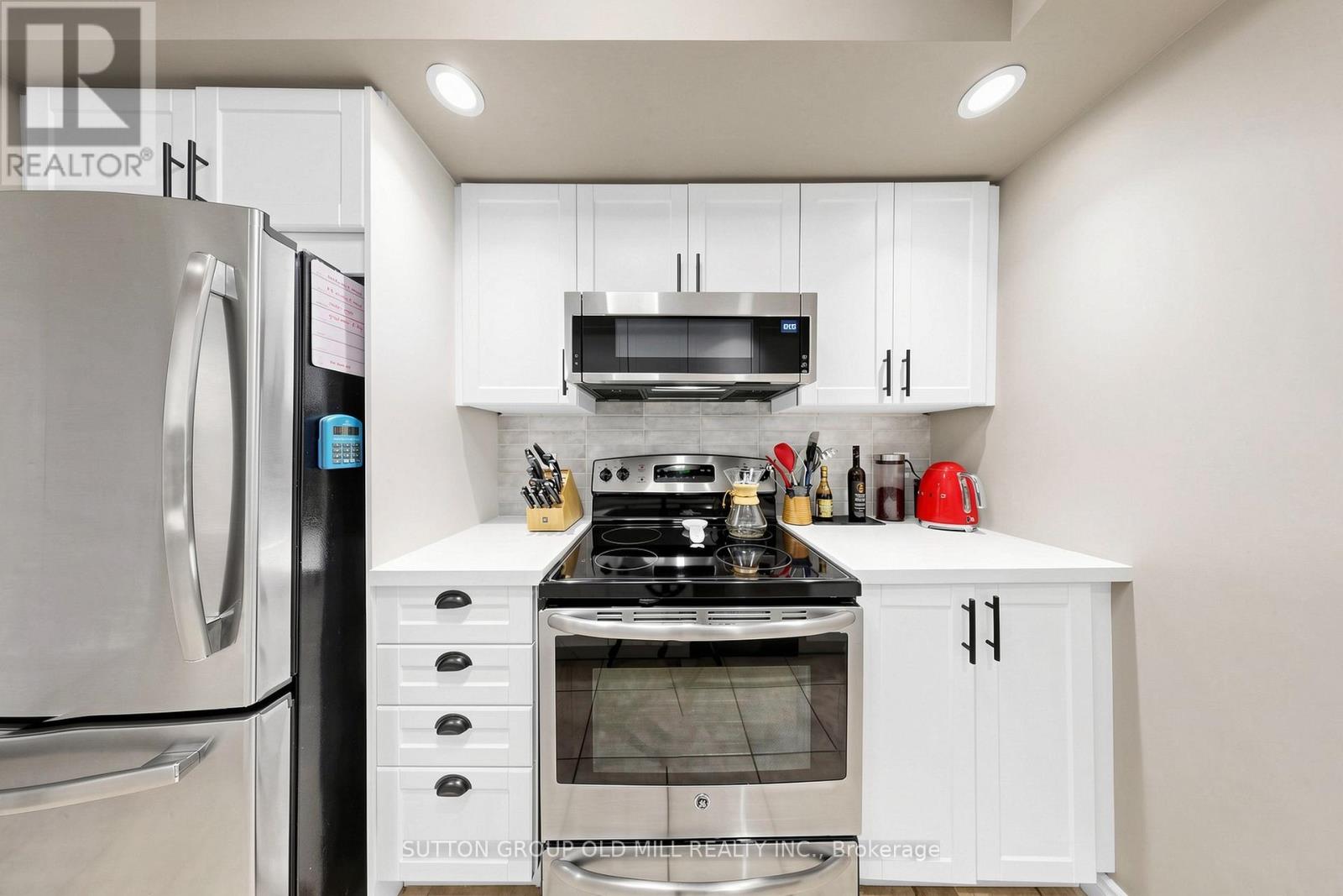 1716 - 5233 Dundas Street W, Toronto (Islington-City Centre West), Ontario  M9B 6M1 - Photo 8 - W13227672