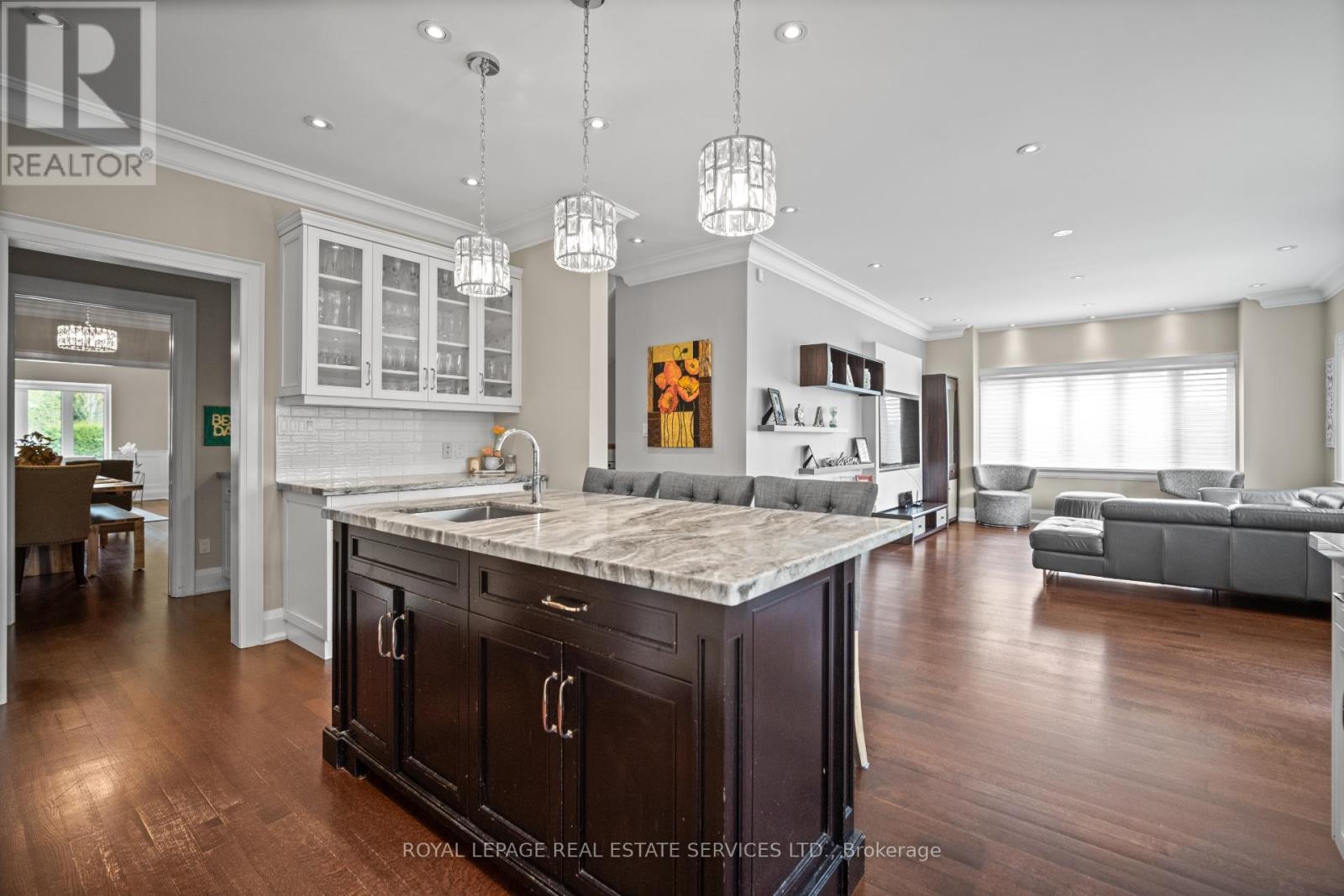 3 Donnybrook Lane, Toronto, Ontario  M9A 2V2 - Photo 10 - W13227738