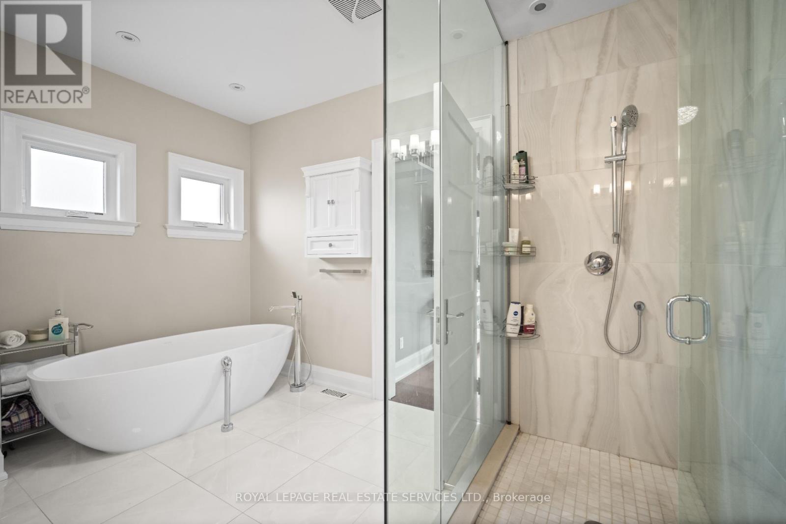 3 Donnybrook Lane, Toronto, Ontario  M9A 2V2 - Photo 22 - W13227738