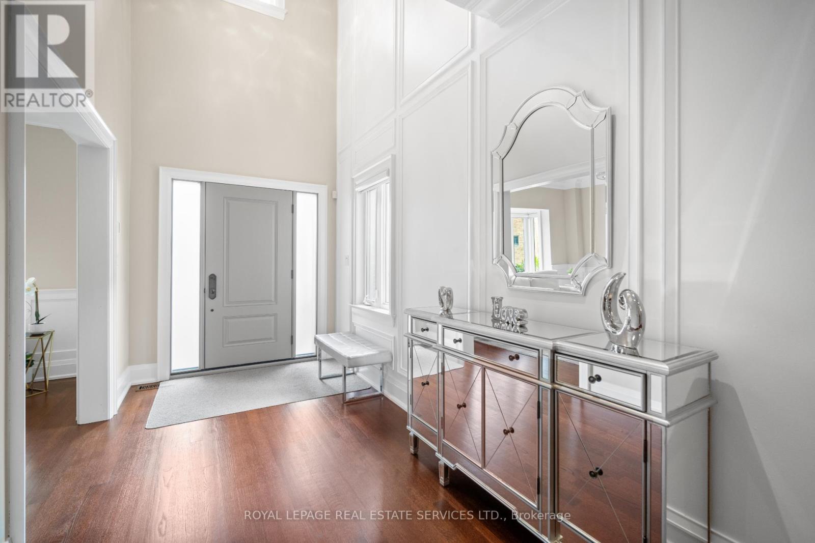 3 Donnybrook Lane, Toronto, Ontario  M9A 2V2 - Photo 3 - W13227738
