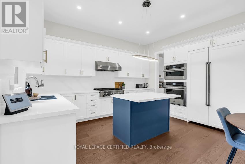 185 Burloak Drive, Oakville, Ontario  L7L 4W4 - Photo 11 - W13227800