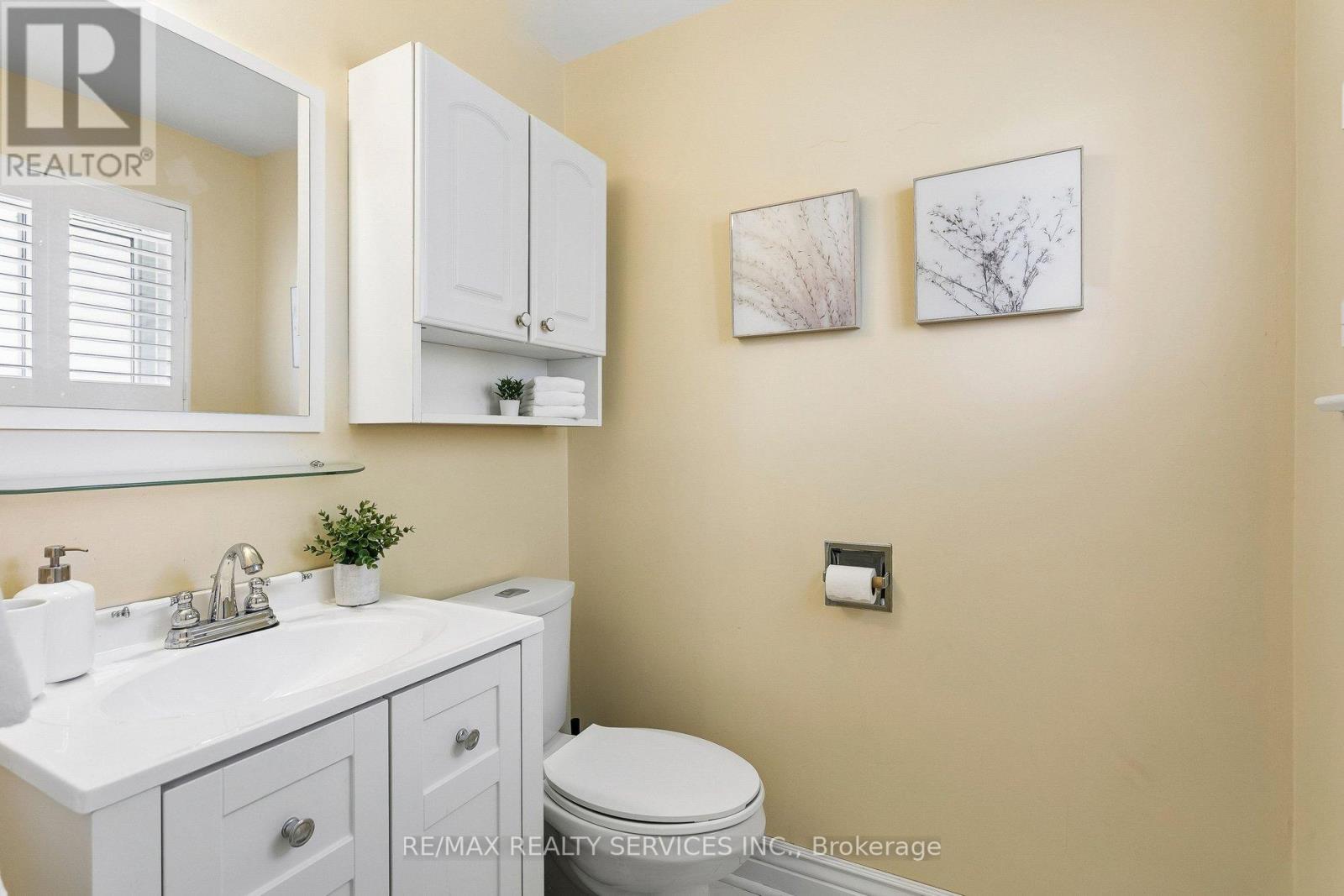 42 Watson Crescent, Brampton (Brampton East), Ontario  L6W 1E7 - Photo 30 - W13227826