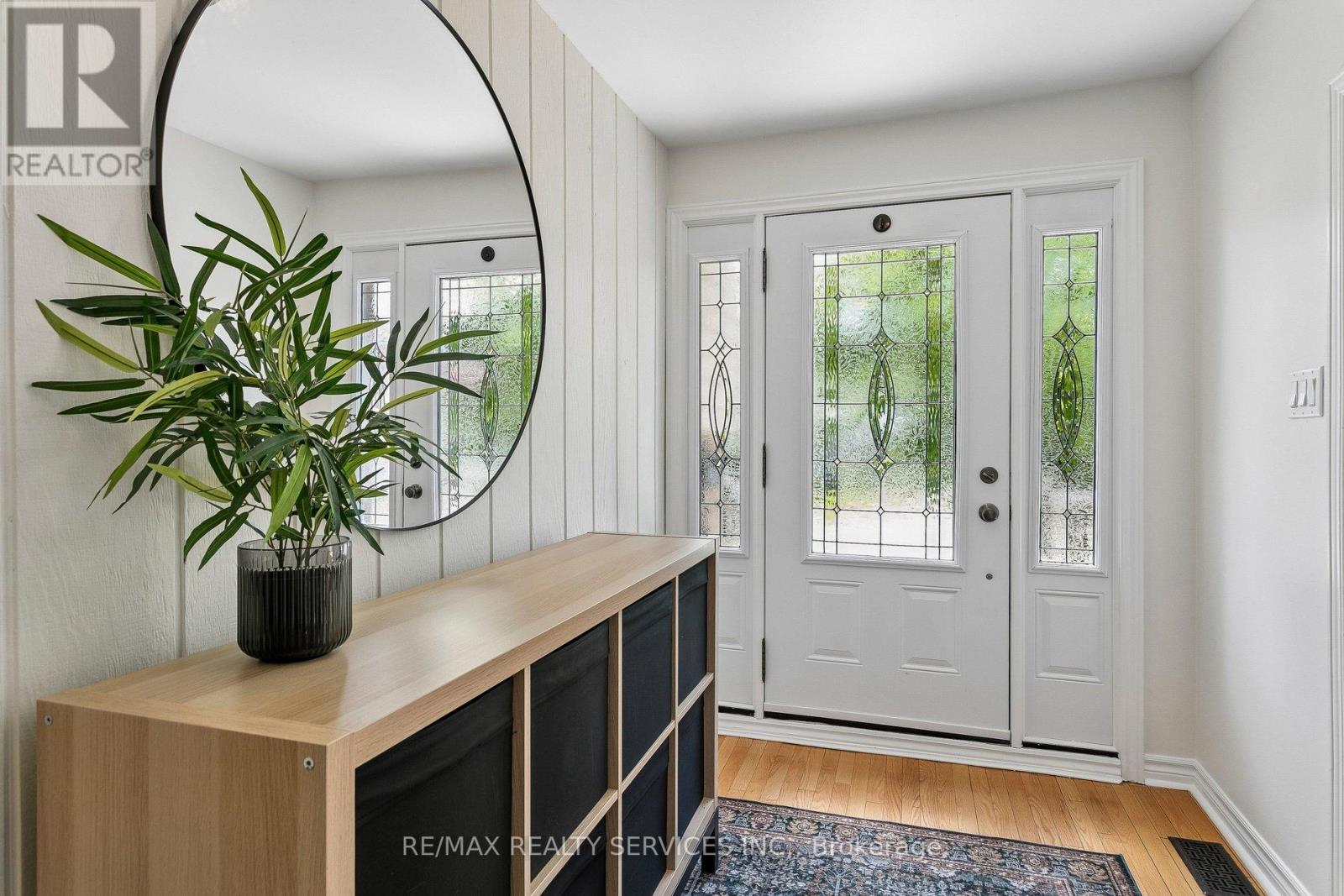 42 Watson Crescent, Brampton (Brampton East), Ontario  L6W 1E7 - Photo 6 - W13227826