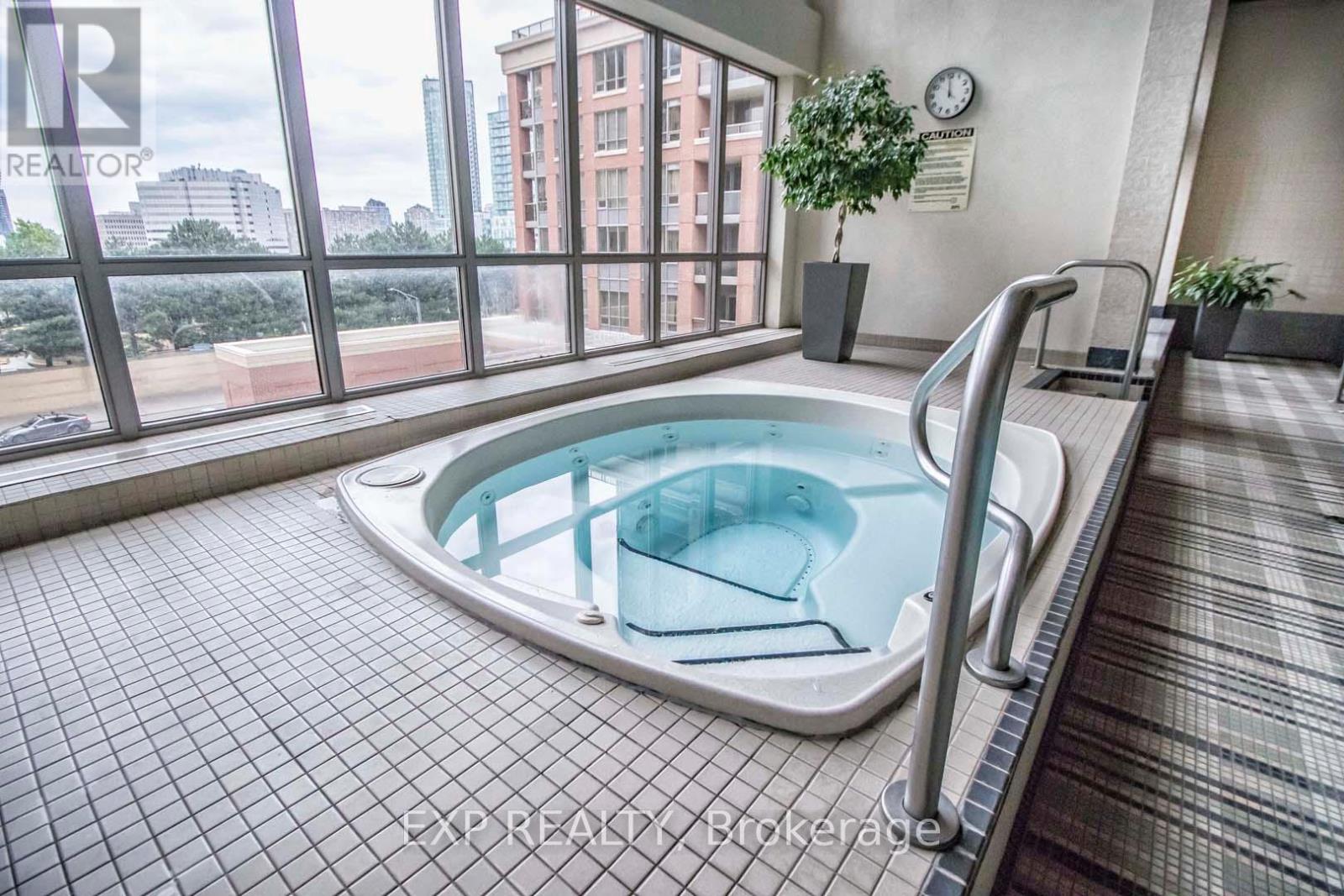 1701 - 4080 Living Arts Drive, Mississauga, Ontario  L5B 4M8 - Photo 32 - W13227828