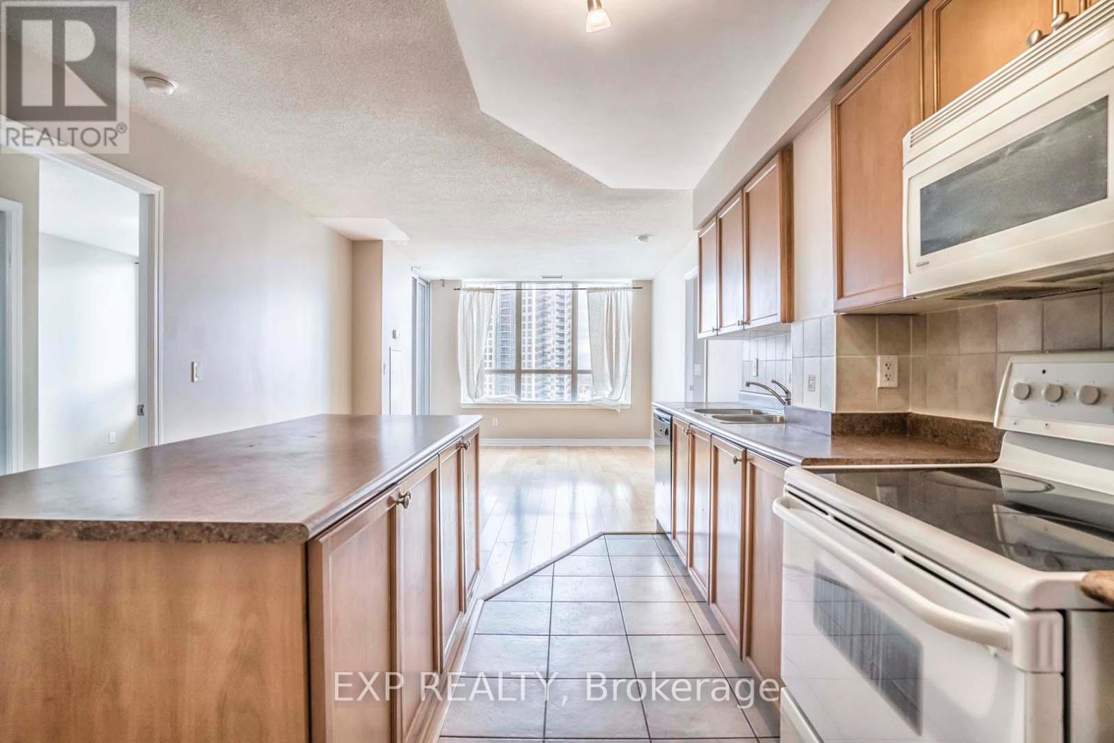 1701 - 4080 Living Arts Drive, Mississauga, Ontario  L5B 4M8 - Photo 6 - W13227828