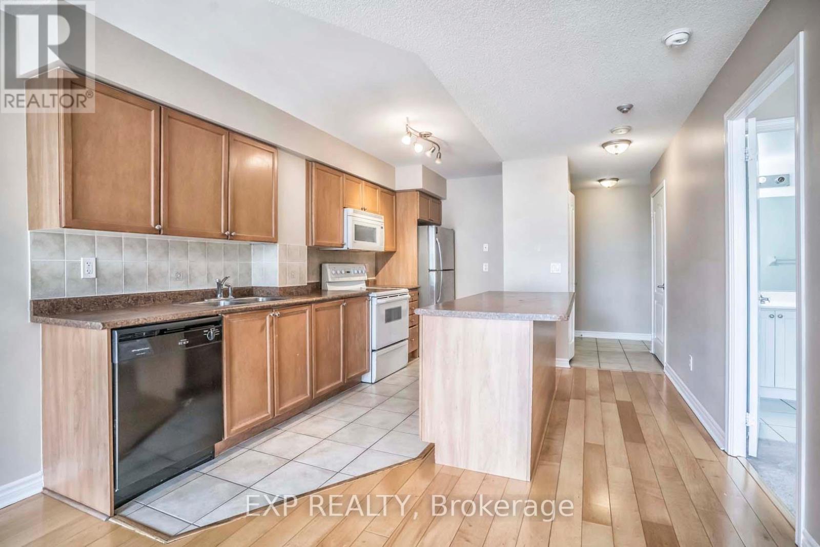 1701 - 4080 Living Arts Drive, Mississauga, Ontario  L5B 4M8 - Photo 7 - W13227828