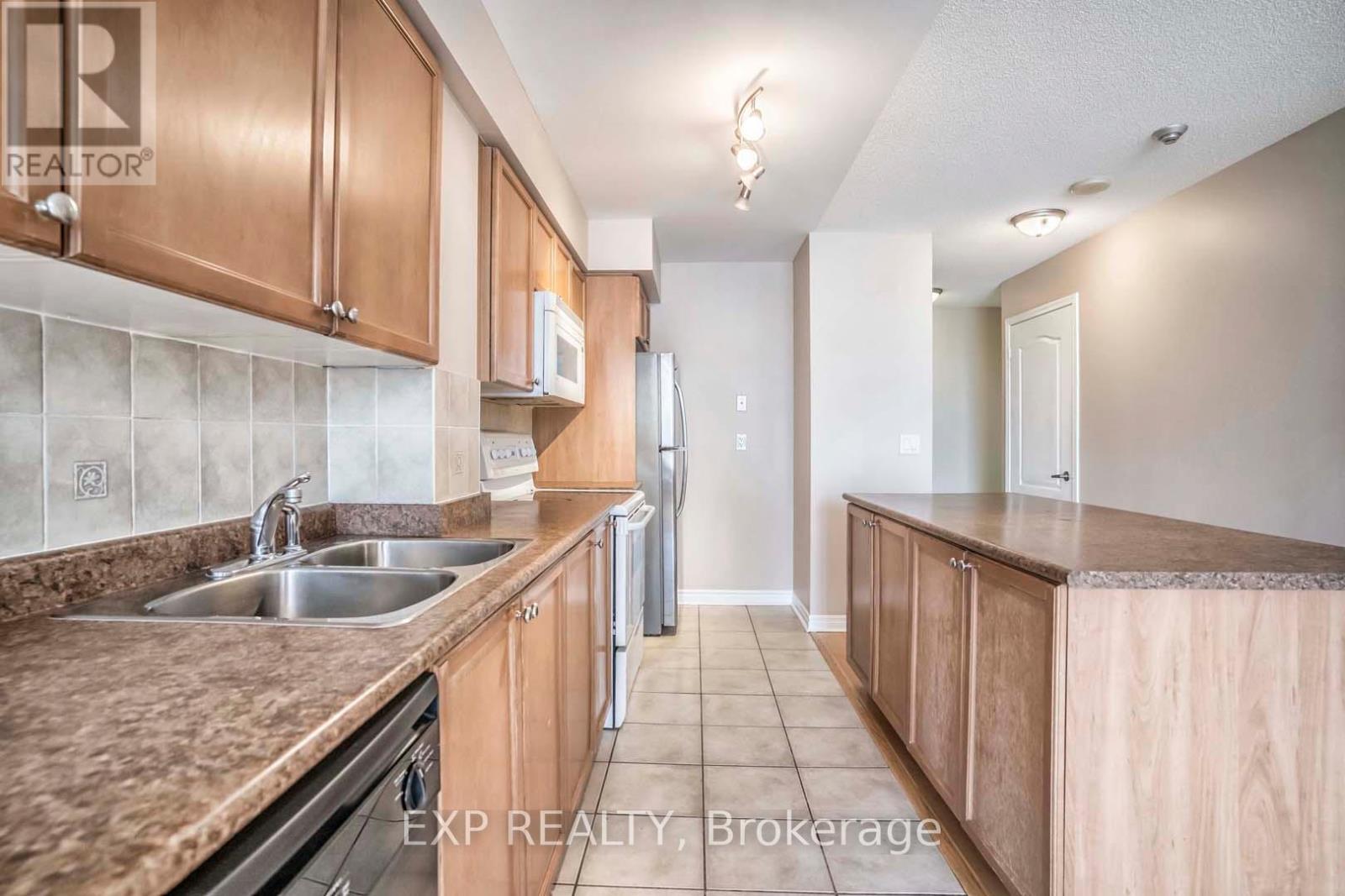 1701 - 4080 Living Arts Drive, Mississauga, Ontario  L5B 4M8 - Photo 9 - W13227828