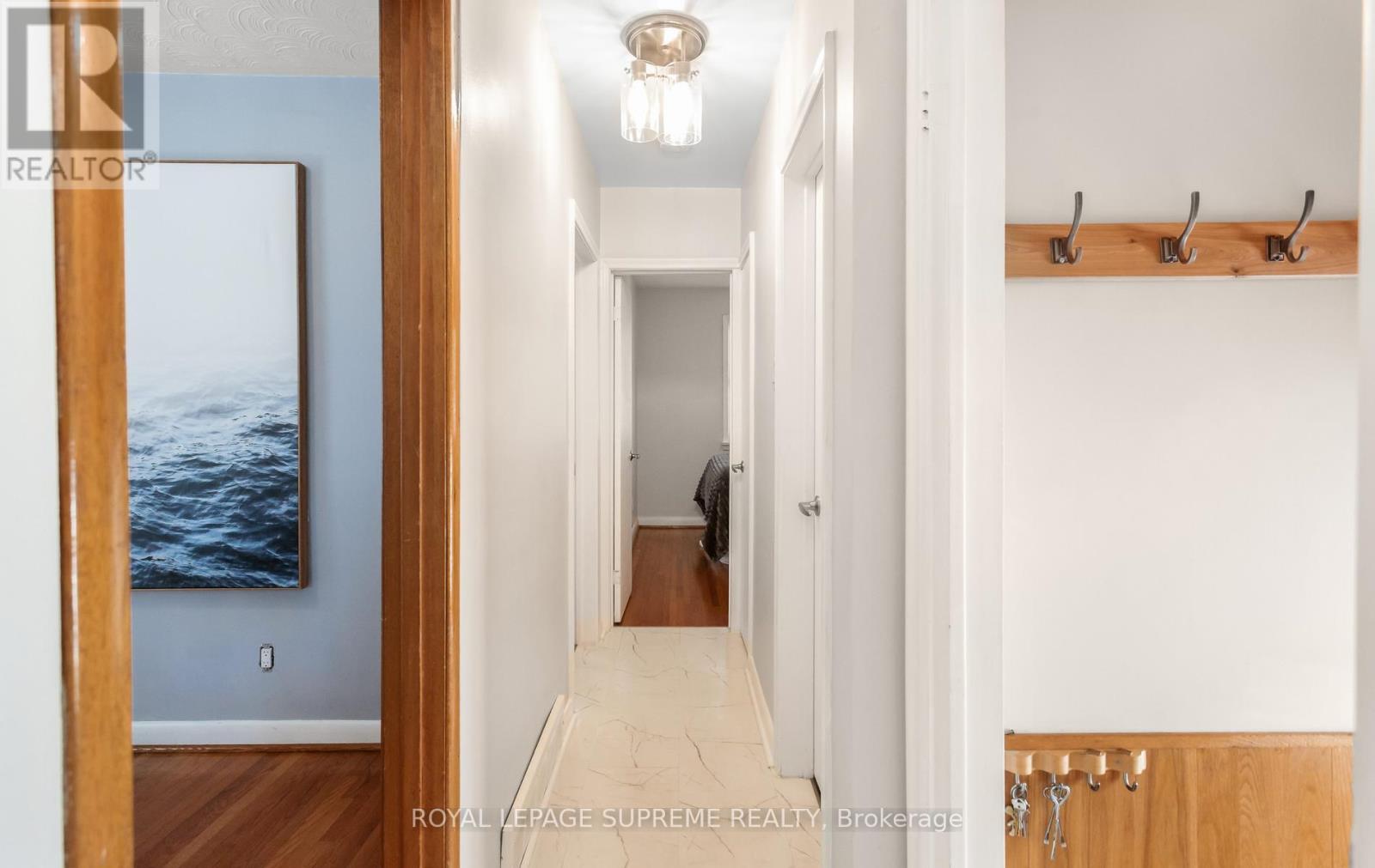 16 East Drive, Toronto, Ontario  M6N 2N7 - Photo 15 - W13227906