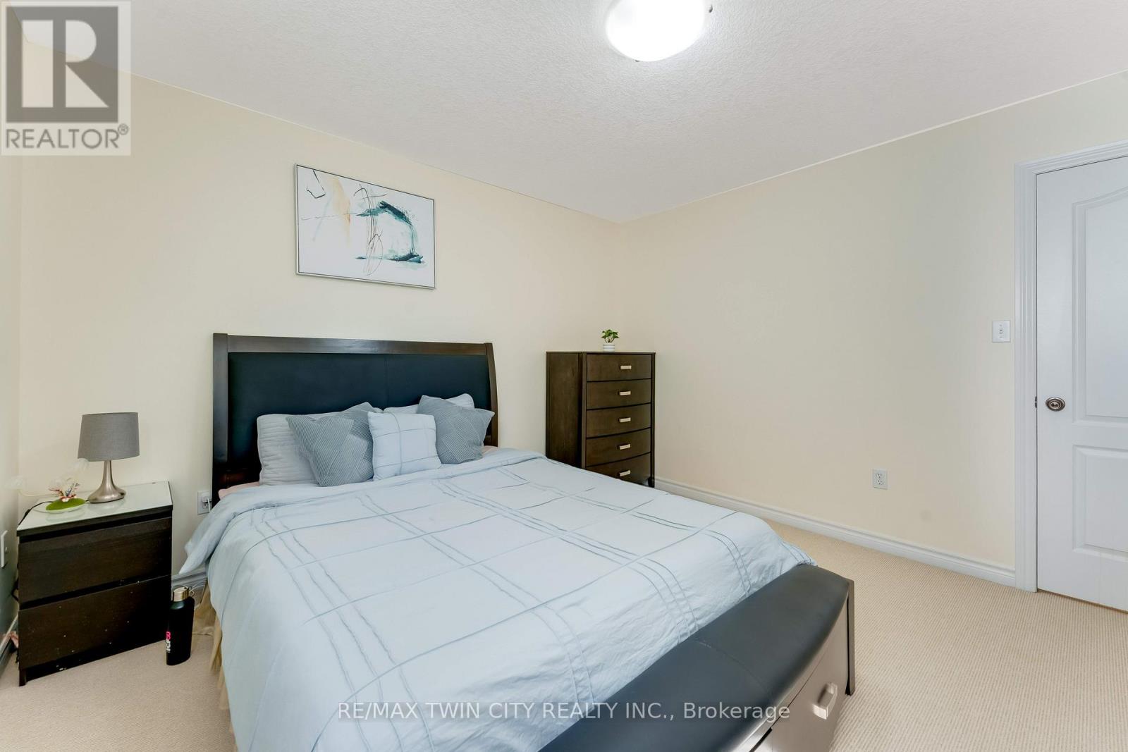 27 Tremaine Drive, Kitchener, Ontario  N2A 4L9 - Photo 30 - X13227830