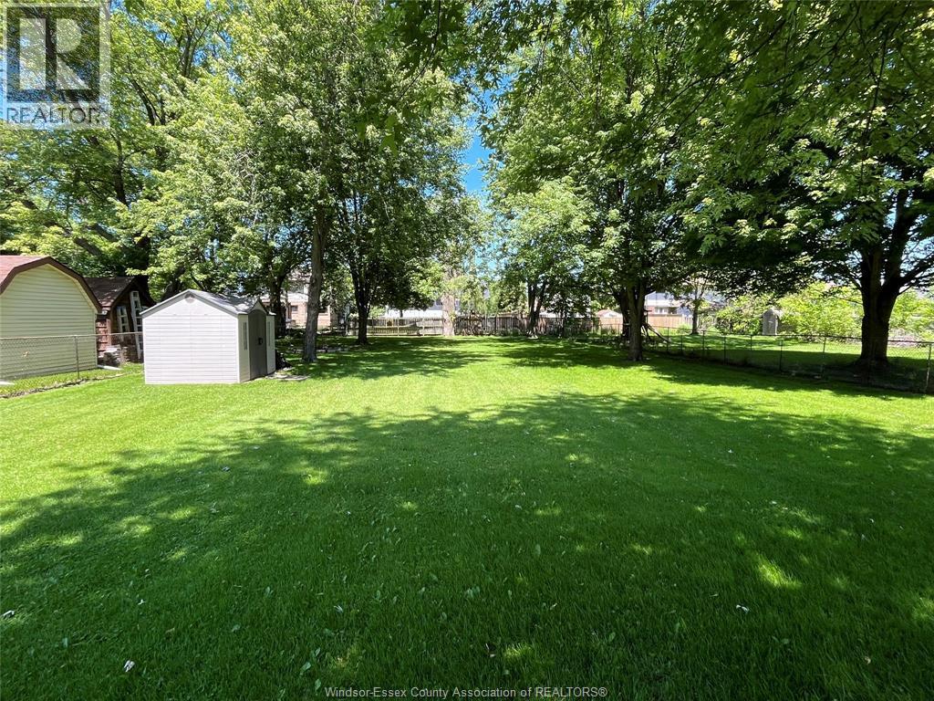 199 Notre Dame Street, Lakeshore, Ontario  N0R 1A0 - Photo 8 - 26012810
