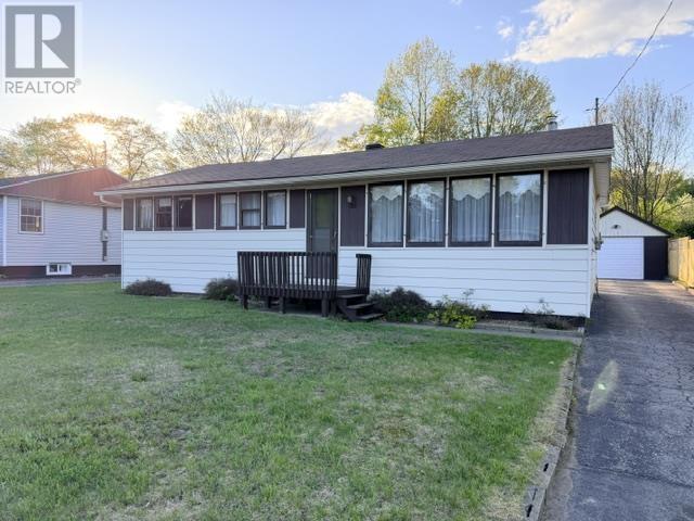 1050 Long St, Spragge, Ontario P0R 1K0 - Photo 2 - SM261269
