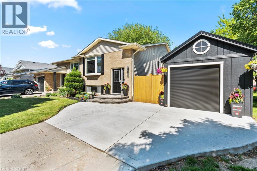 4513 Carriage Road, Beamsville, Ontario  L3J 0C4 - Photo 2 - 40835095