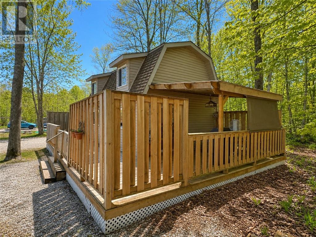 311 Cross Hill Road Unit# 50, M'chigeeng, Ontario  P0P 1G0 - Photo 10 - 2128184