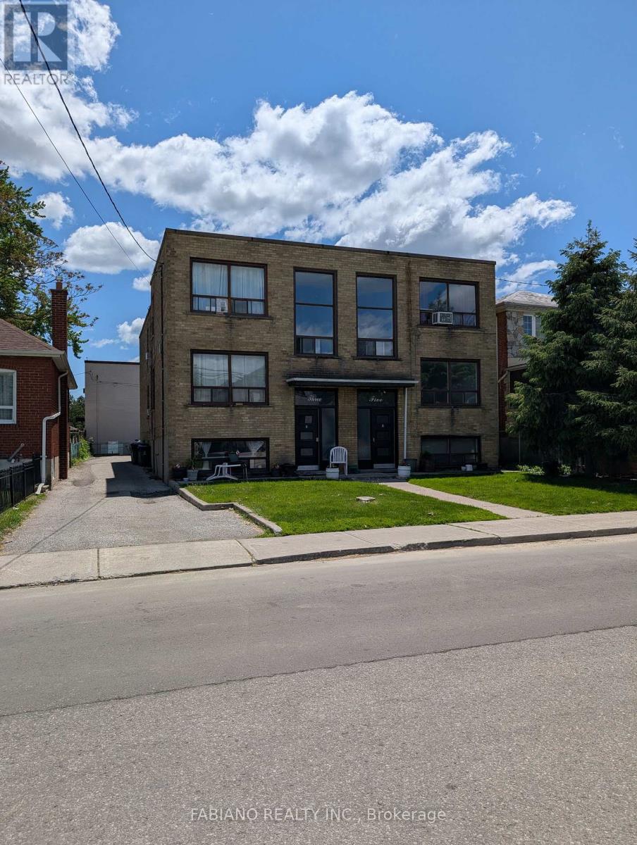 2 - 5 Hertford Avenue, Toronto, Ontario  M6M 1S1 - Photo 23 - W13227226