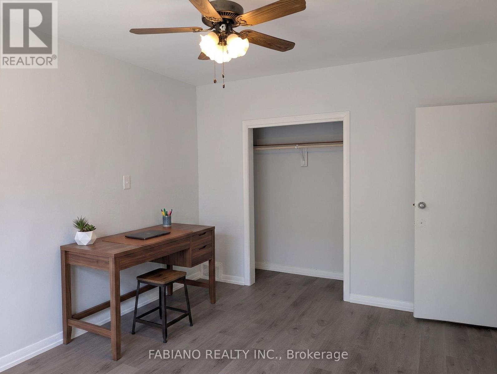 2 - 5 Hertford Avenue, Toronto, Ontario  M6M 1S1 - Photo 14 - W13227226