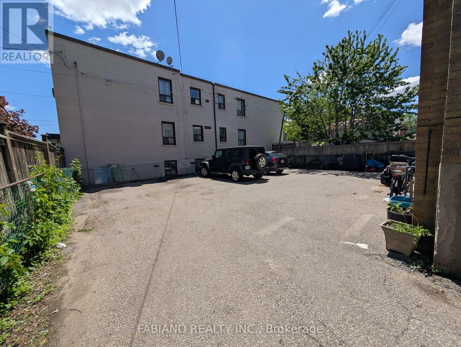 2 - 5 Hertford Avenue, Toronto, Ontario  M6M 1S1 - Photo 21 - W13227226