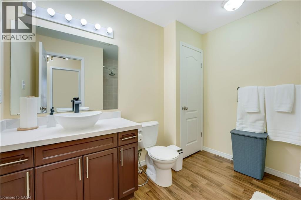 538 Beaumont Crescent, Kitchener, Ontario  N2A 0A9 - Photo 25 - 40834248