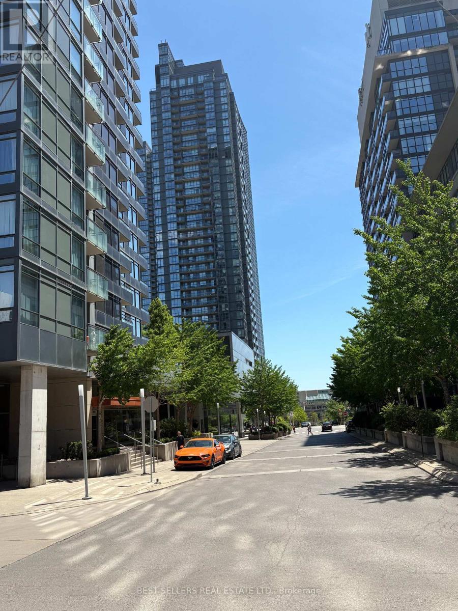 1001 - 4000 Spadina Avenue, Toronto, Ontario  M5V 3Y9 - Photo 17 - C13227984