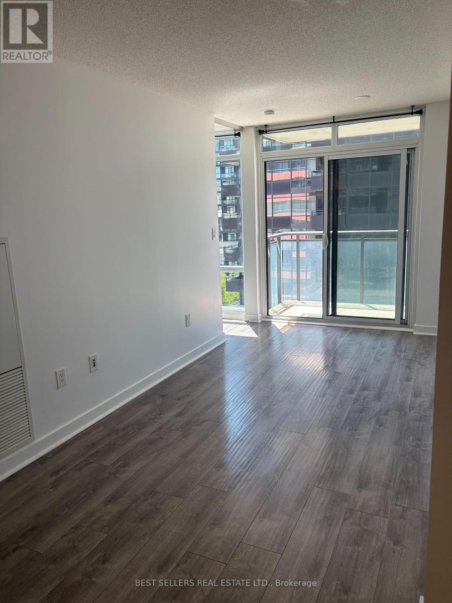 1001 - 4000 Spadina Avenue, Toronto, Ontario  M5V 3Y9 - Photo 5 - C13227984