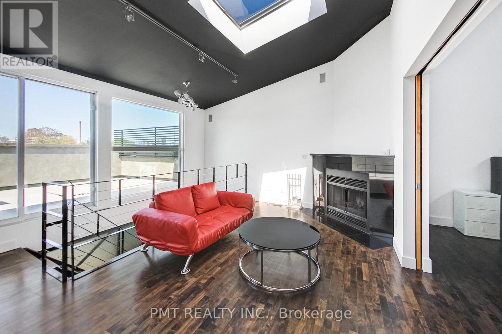 210 - 676 Richmond Street W, Toronto, Ontario  M6J 1C3 - Photo 16 - C13228046