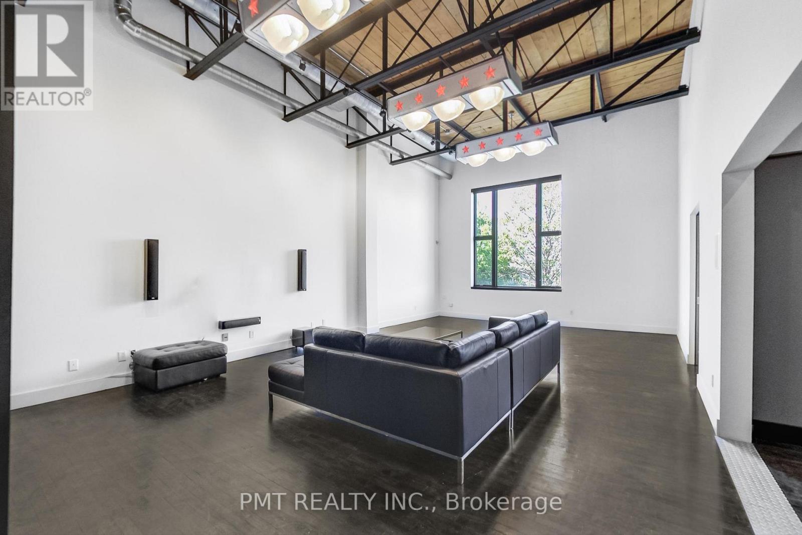 210 - 676 Richmond Street W, Toronto, Ontario  M6J 1C3 - Photo 2 - C13228046