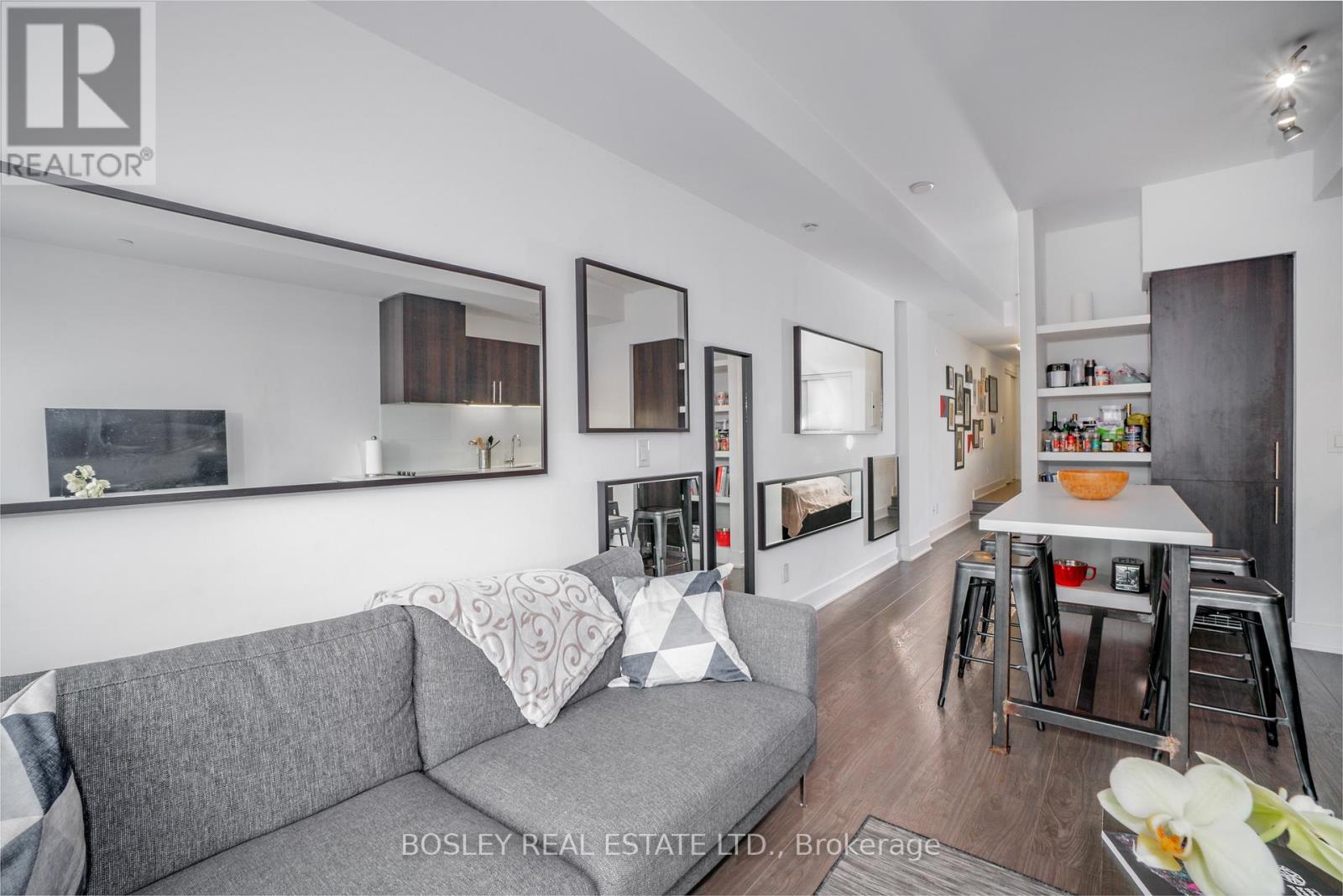 401 - 508 Wellington Street, Toronto, Ontario  M5V 0K8 - Photo 5 - C13228052
