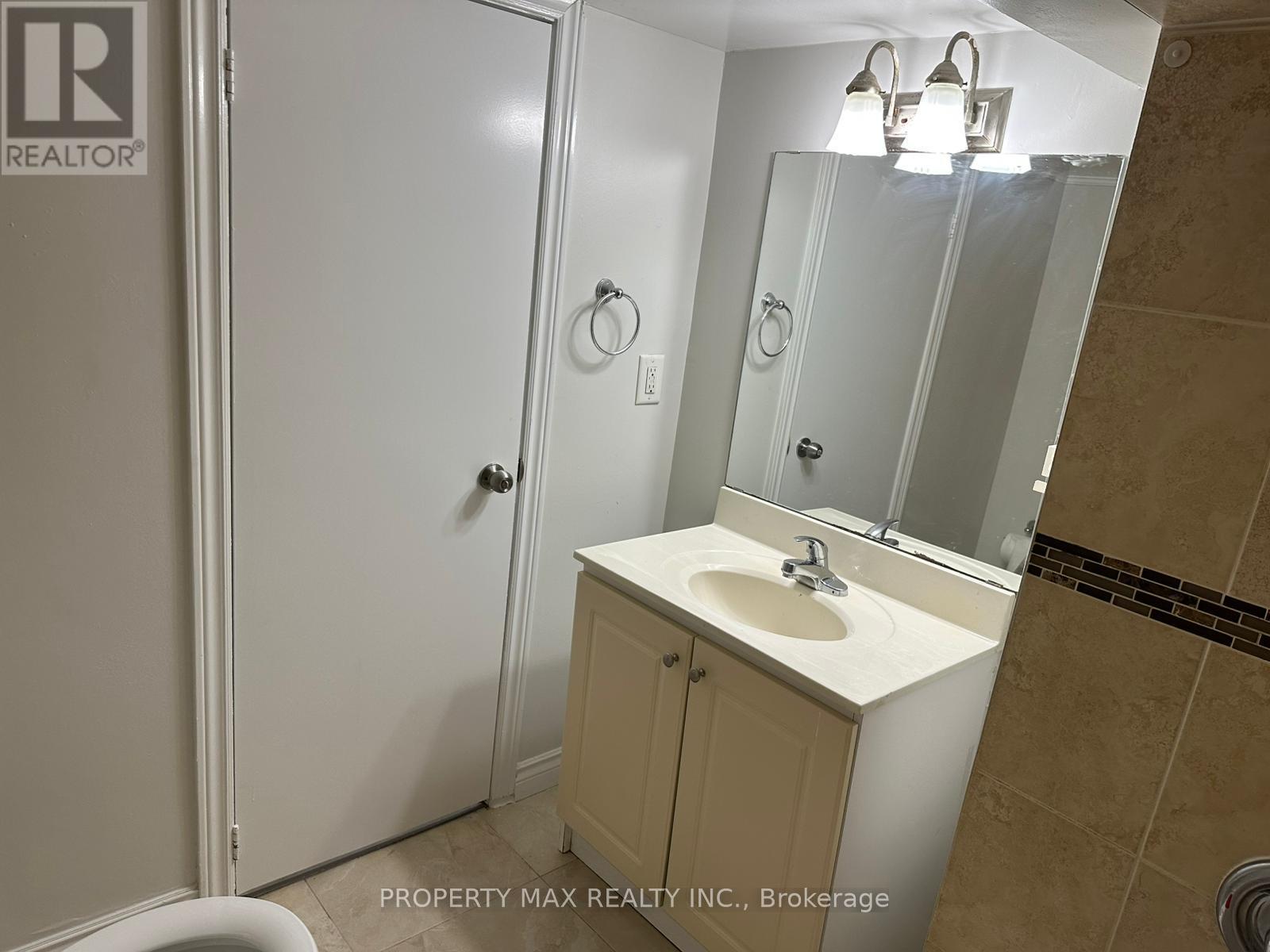 89 Bow Valley Drive, Toronto, Ontario  M1G 3J4 - Photo 19 - E13228016