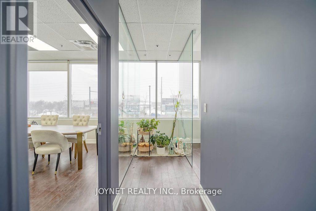 288&290 - 505 Highway 7 Road E, Markham, Ontario  L3T 7T1 - Photo 10 - N13228006
