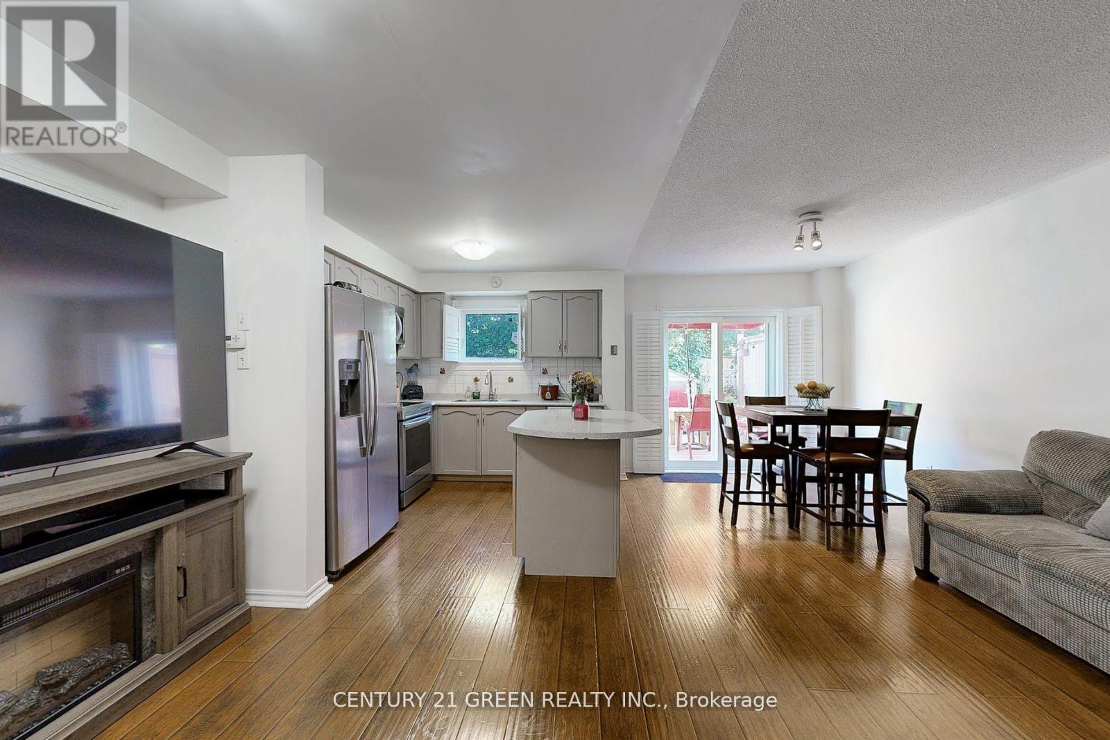 57 Kelso Crescent, Vaughan, Ontario  L6A 2C8 - Photo 4 - N13228048
