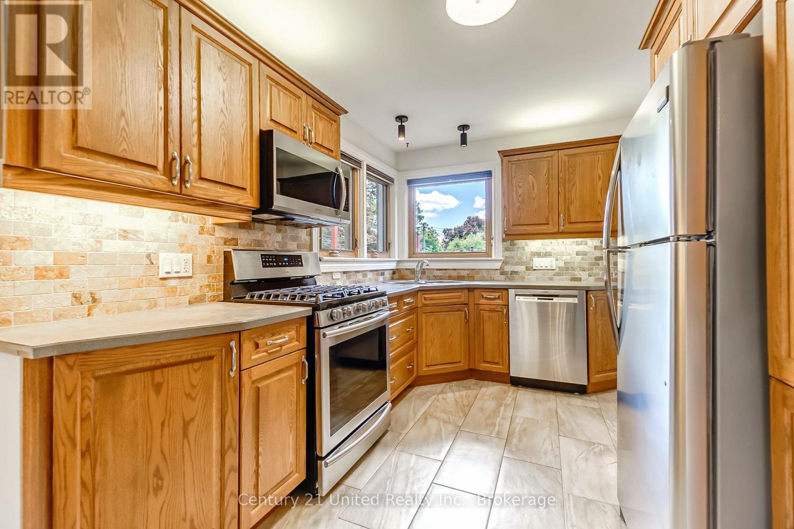 1306 Hazeldean Avenue, Peterborough, Ontario  K9J 5Z4 - Photo 11 - X13228474