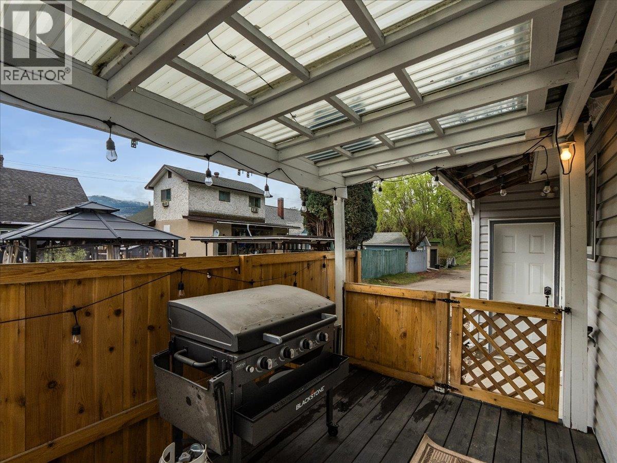 1727 Circle Street, Trail, British Columbia  V1R 1W8 - Photo 44 - 10383735