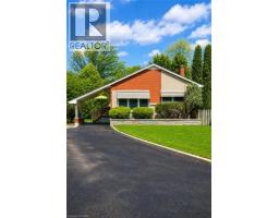 23 PERCY Court, Hamilton, Ontario