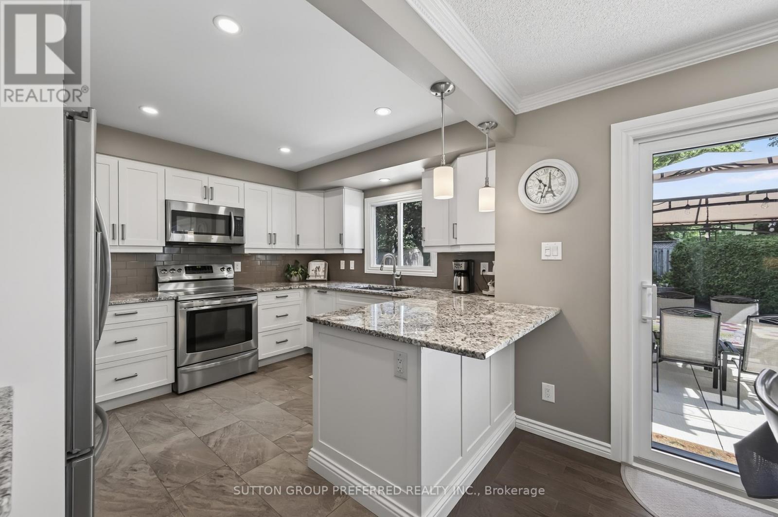647 Glengyle Crescent, London North, Ontario  N5X 1X8 - Photo 12 - X13228290