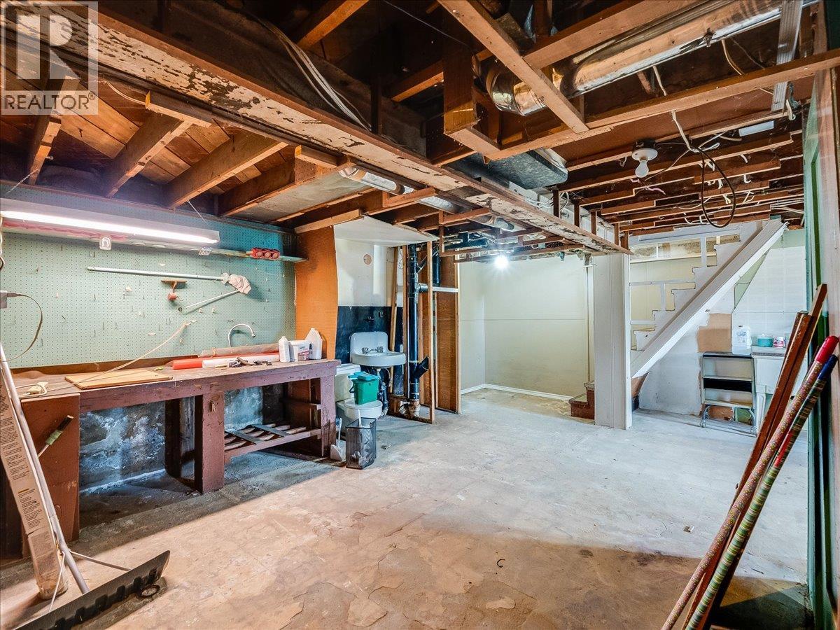 1472 Green Avenue Lane, Trail, British Columbia  V1R 4K2 - Photo 46 - 10383736