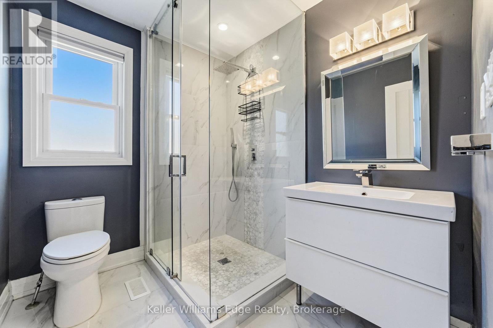 Upper - 2300 Wagner Crescent, Burlington, Ontario  L7R 1S9 - Photo 14 - W13228174