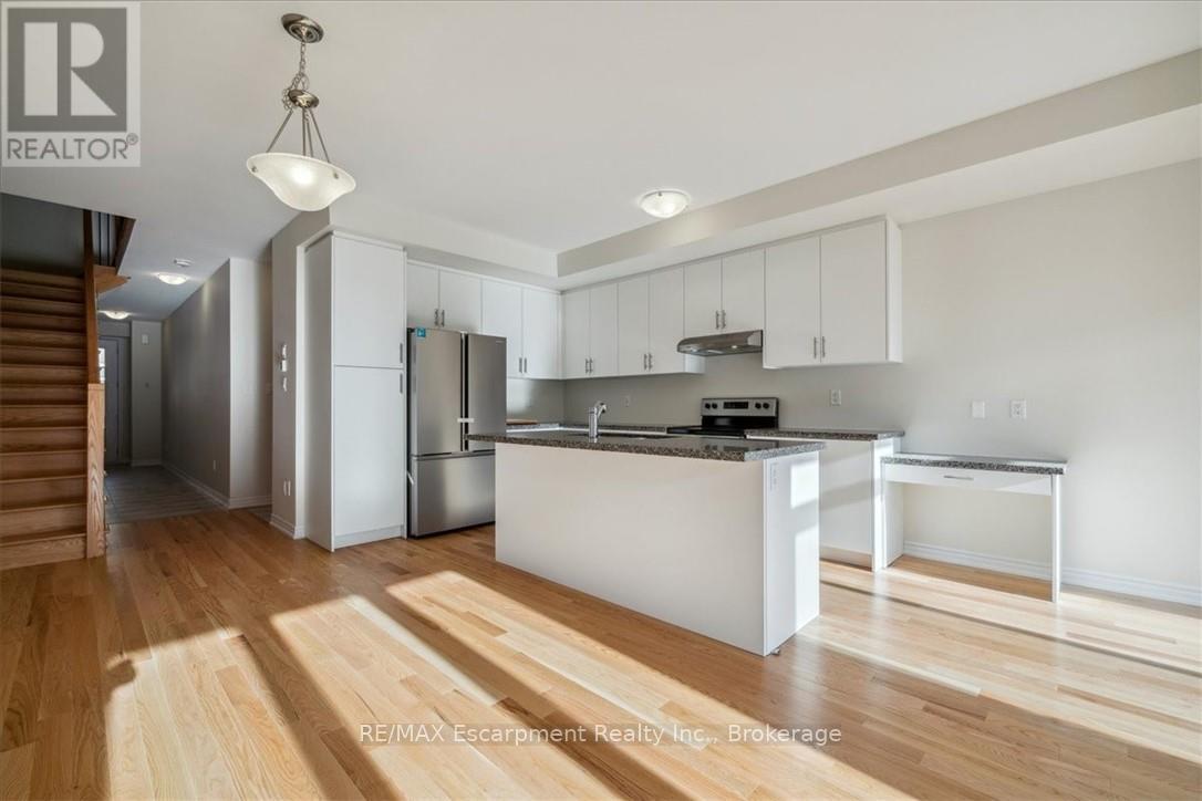 1396 National Common, Burlington, Ontario  L7P 0V6 - Photo 11 - W13228190