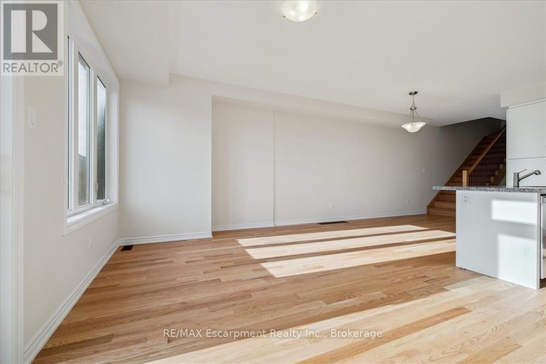 1396 National Common, Burlington, Ontario  L7P 0V6 - Photo 18 - W13228190