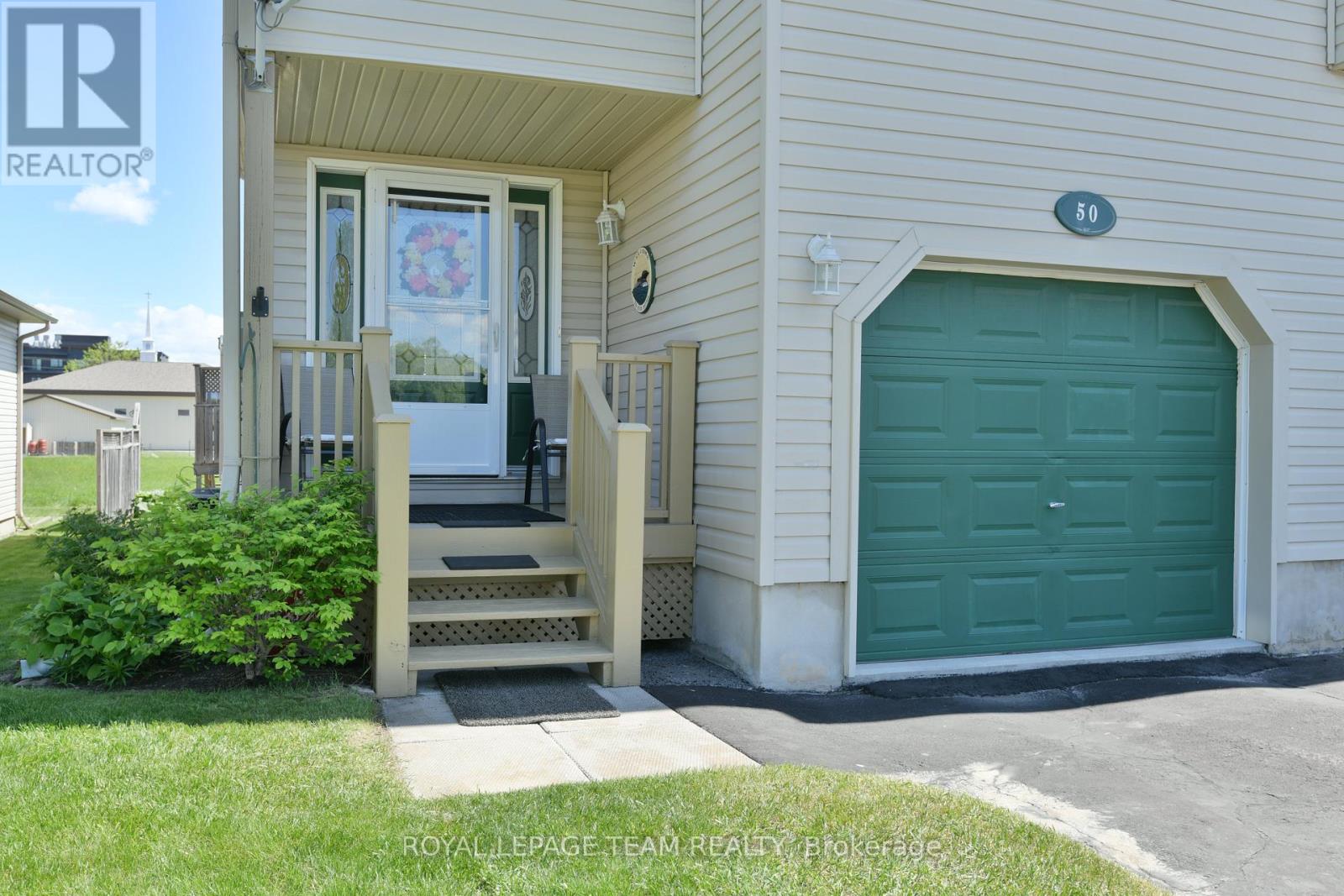 50 Frieday Street, Arnprior, Ontario K7S 0A6 - Photo 5 - X13228184