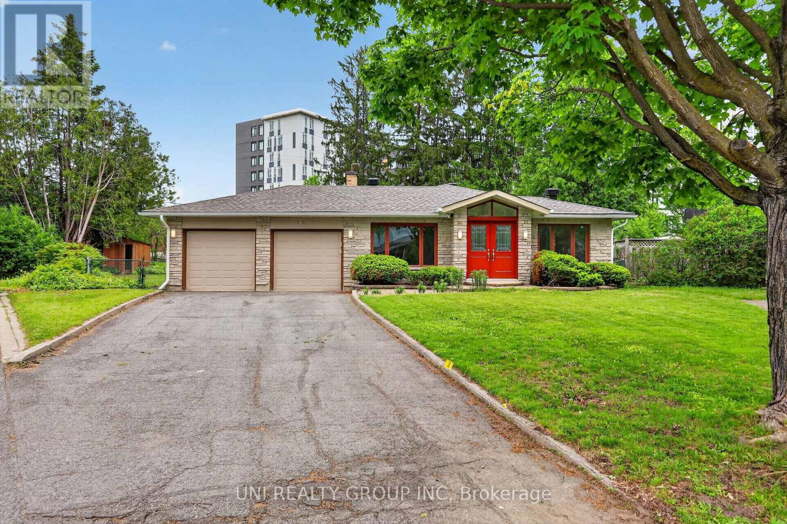 2554 Egan Road, Ottawa, Ontario K1V 8N1 - Photo 2 - X13228406