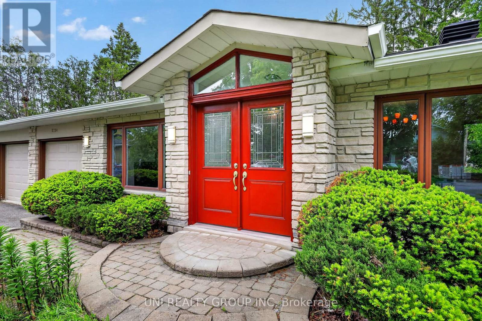 2554 Egan Road, Ottawa, Ontario K1V 8N1 - Photo 3 - X13228406