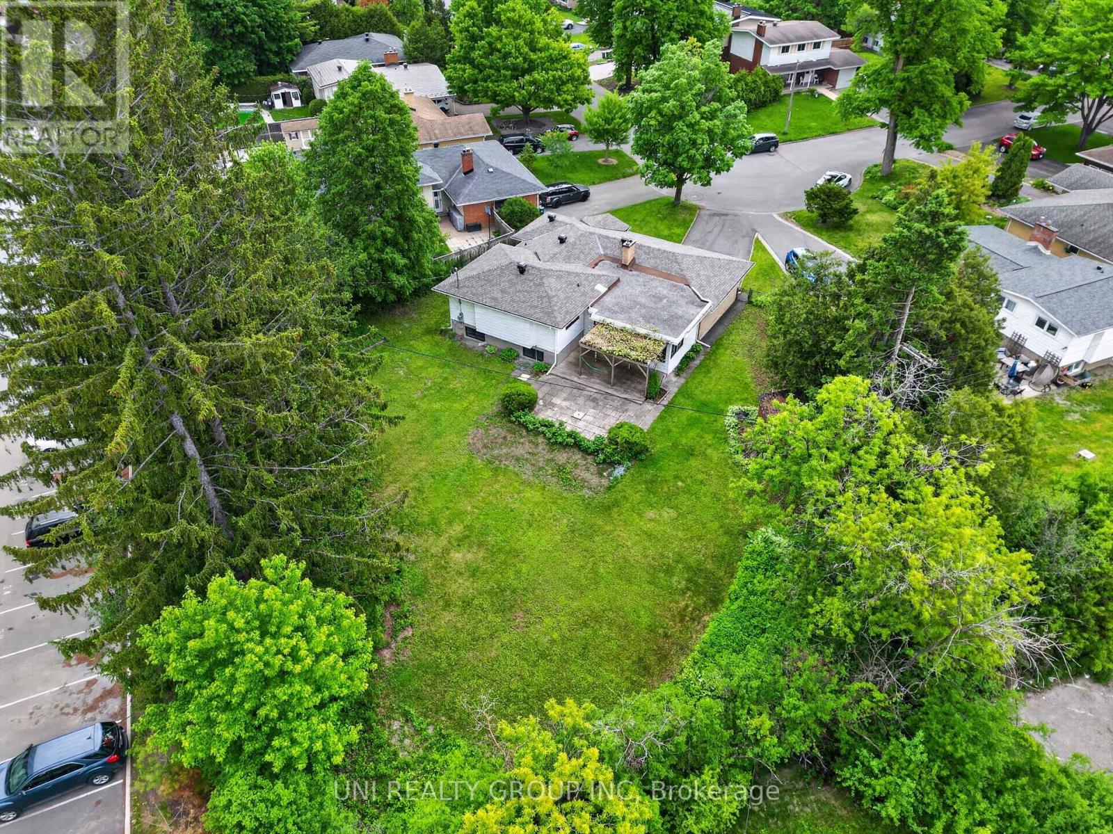 2554 Egan Road, Ottawa, Ontario K1V 8N1 - Photo 37 - X13228406
