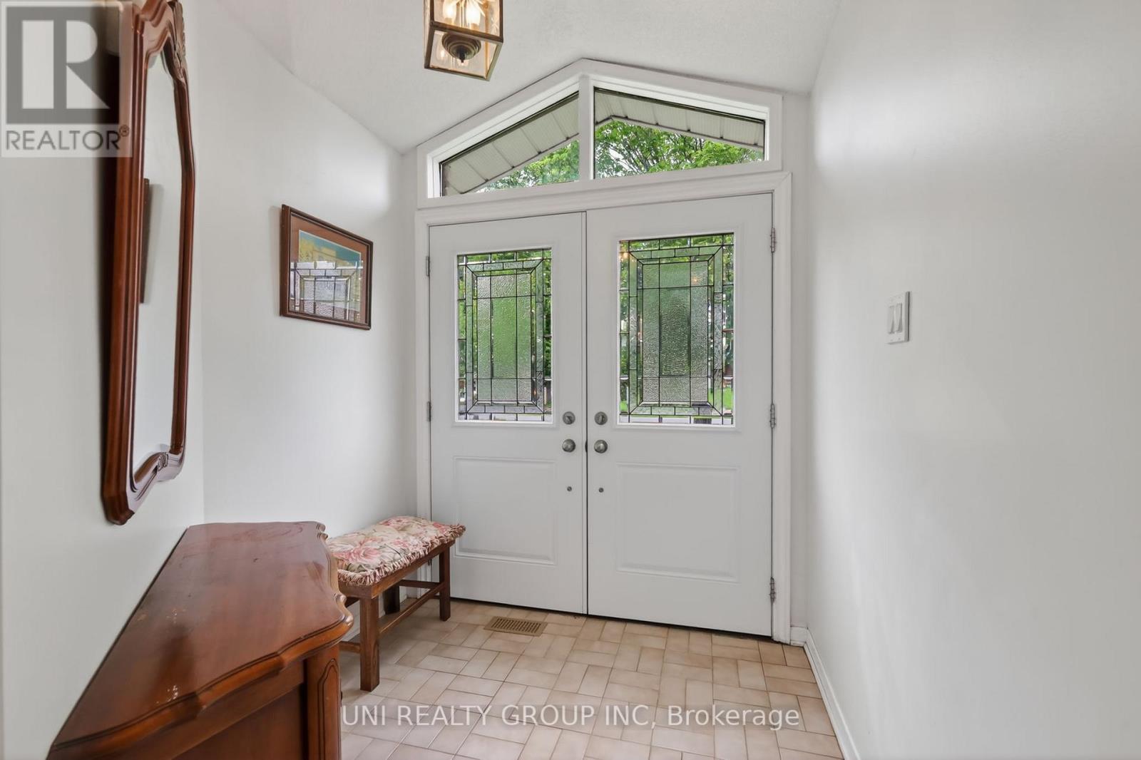 2554 Egan Road, Ottawa, Ontario K1V 8N1 - Photo 4 - X13228406